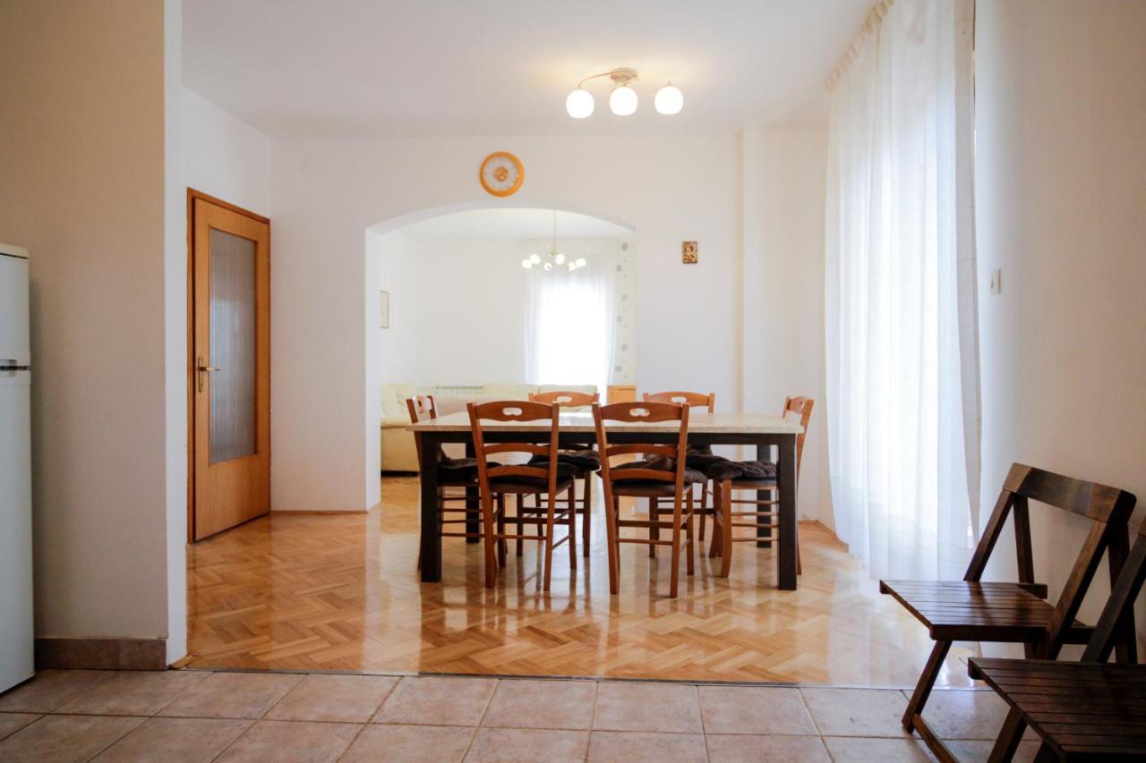 Apartment Sverko Кастав Экстерьер фото
